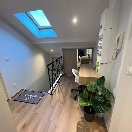 Logement Tres Cosy Et Reims